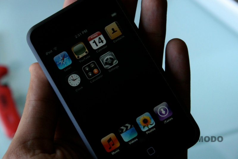 Illustration for article titled Apple iPod touch Review (Verdict: Good In the Face of Greatness)